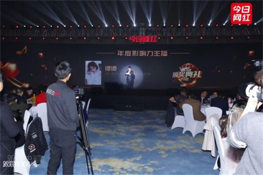 1533642476132365.jpg F8F84ECA42B0A37685C5CC6C9C412808.jpg